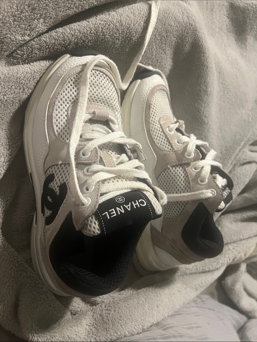 inspired sneakers sz 6